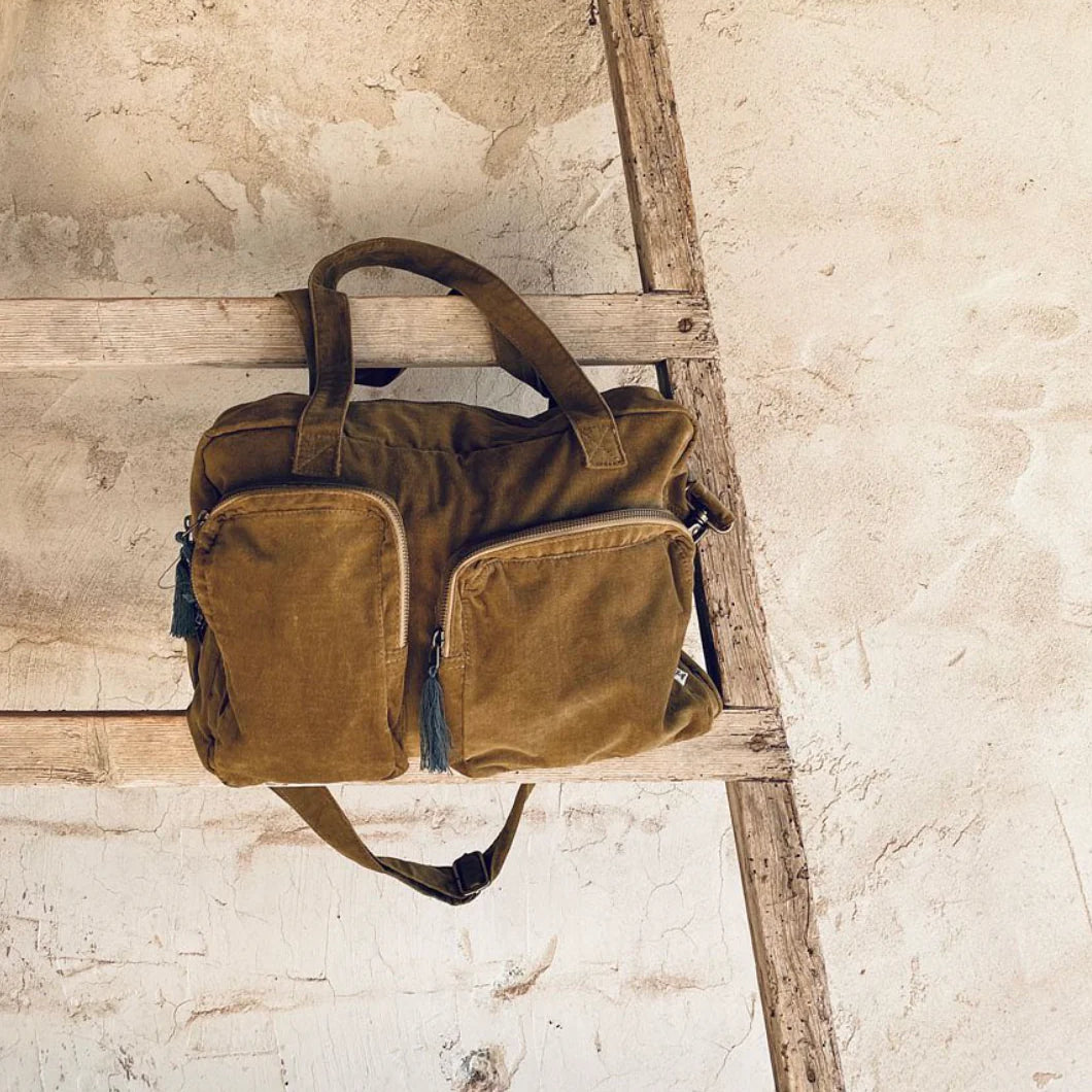 ✦ Bags & Accessories