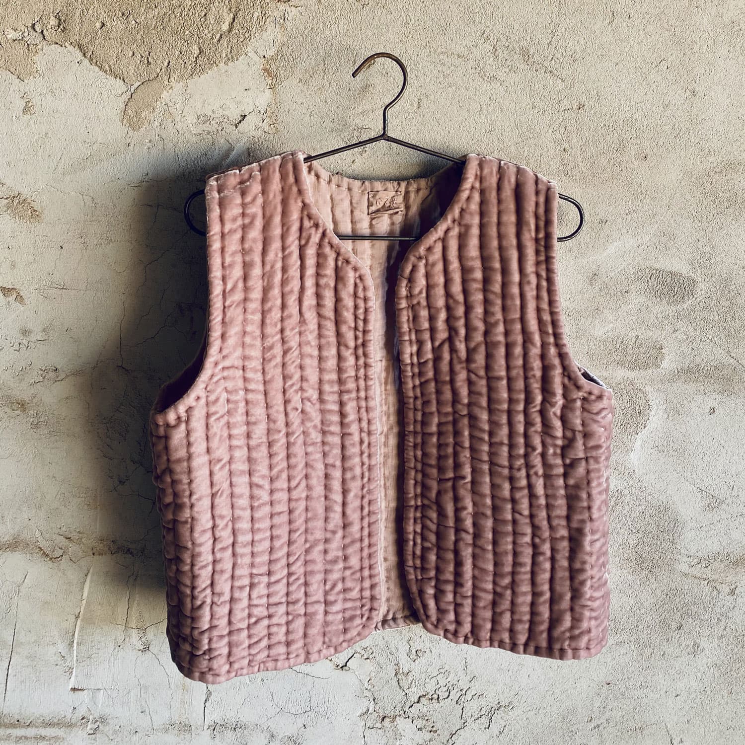 Nora Vest - Women  - SV Silk Velvet - S007 Dusty Pink