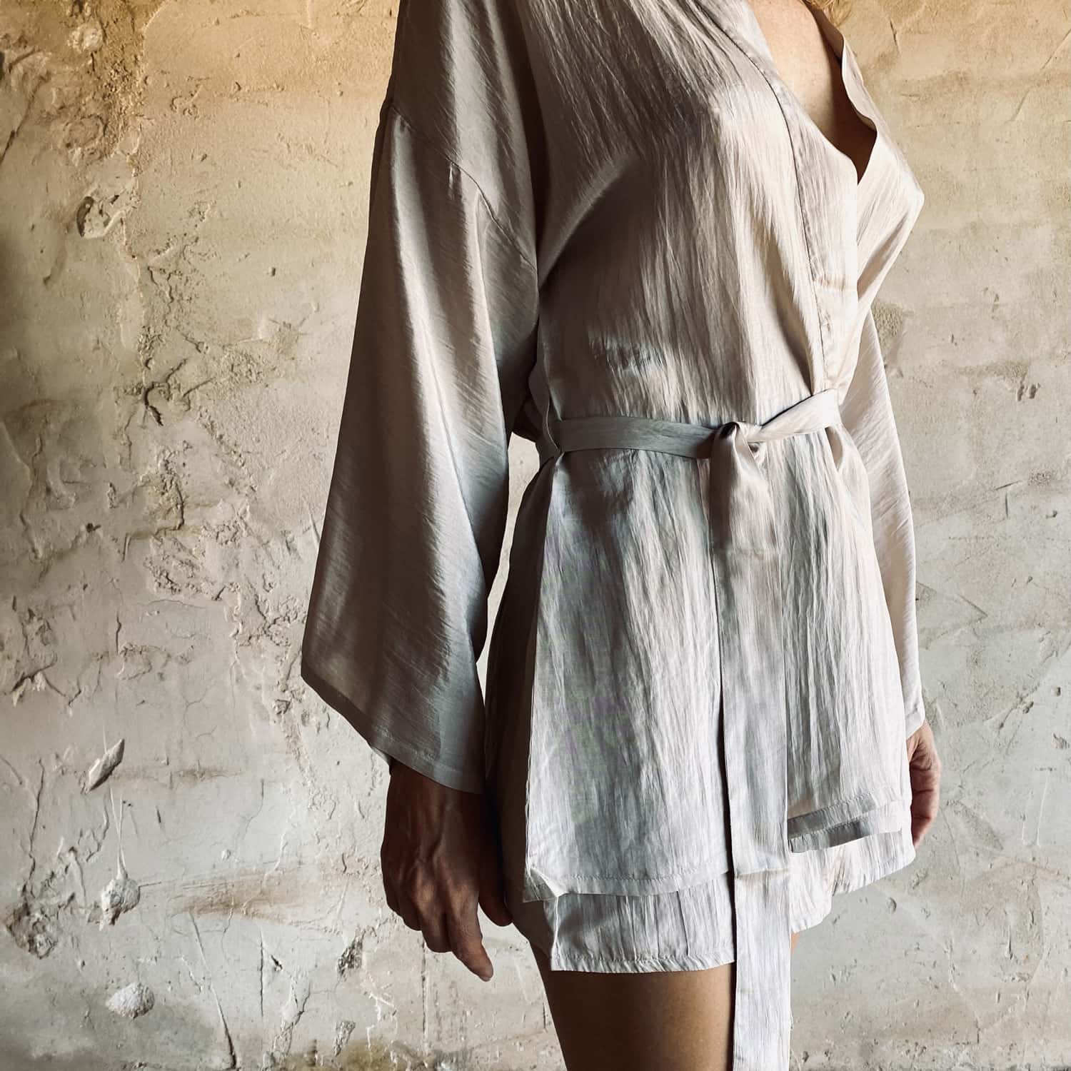 Yoko Kimono - Women - HS Habotai Silk 40 - S018 Powder