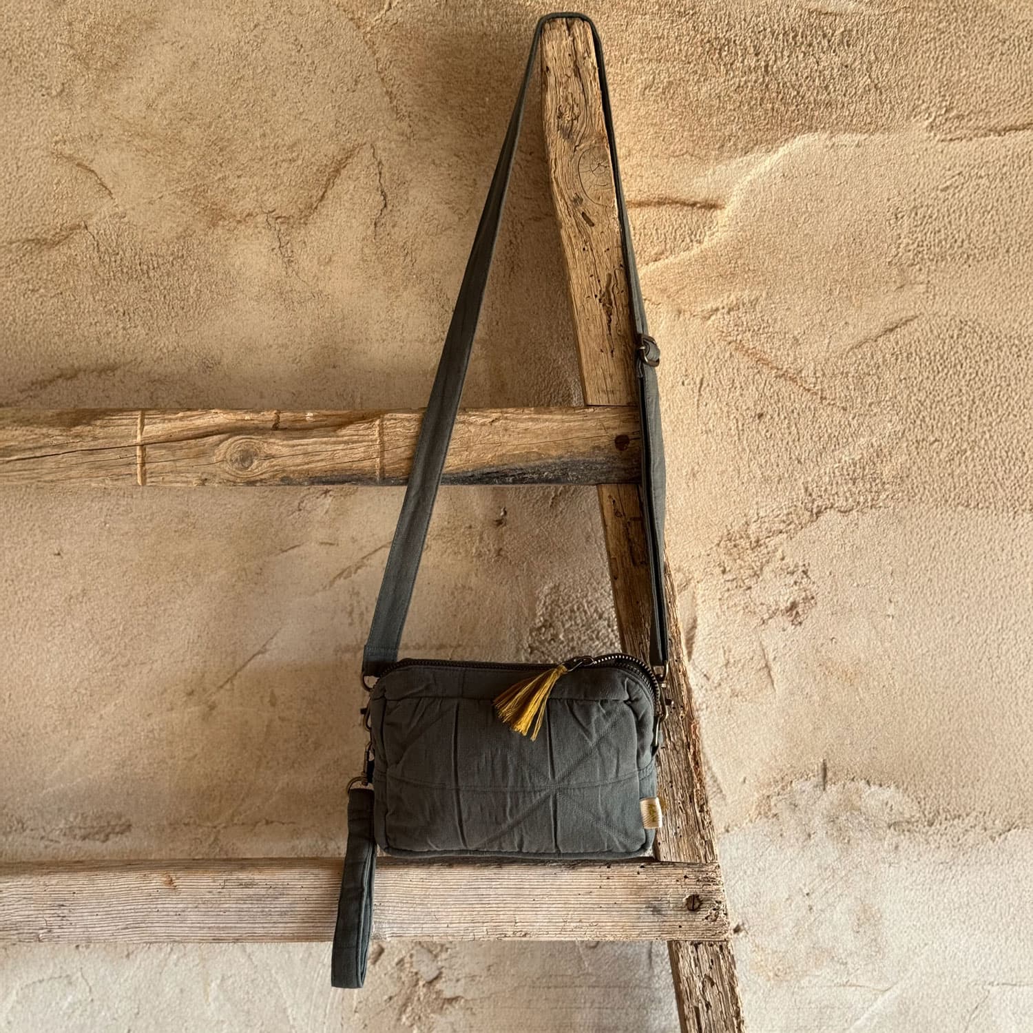 Akira Daily Bag  - OQ Origami Quilt - S021 Dark Grey