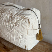 Akira Toiletry Bag - OQ Origami Quilt - S000 Natural - Large