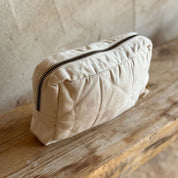 Akira Toiletry Bag - OQ Origami Quilt - S000 Natural