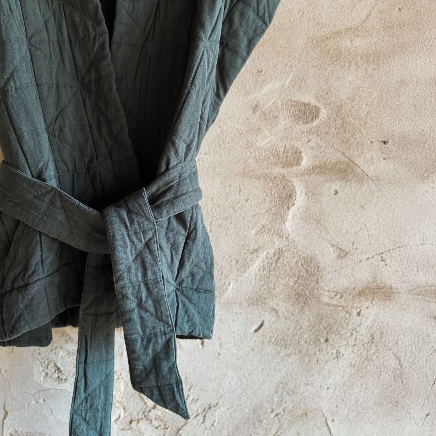 Akira Vest - Women  - OQ Origami Quilt - S021 Dark Grey