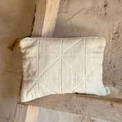 Akira Zip Clutch - OQ Origami Quilt - S000 Natural