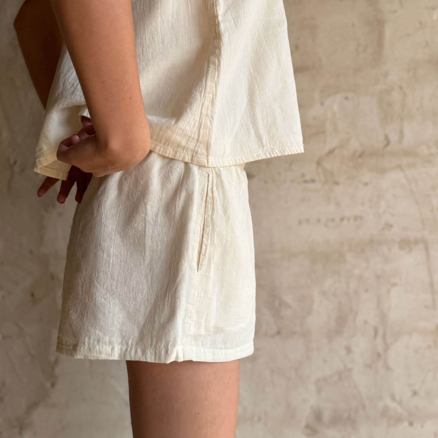 Lucille Short Pants - Women - SS Simple Saloo - S100 Raw