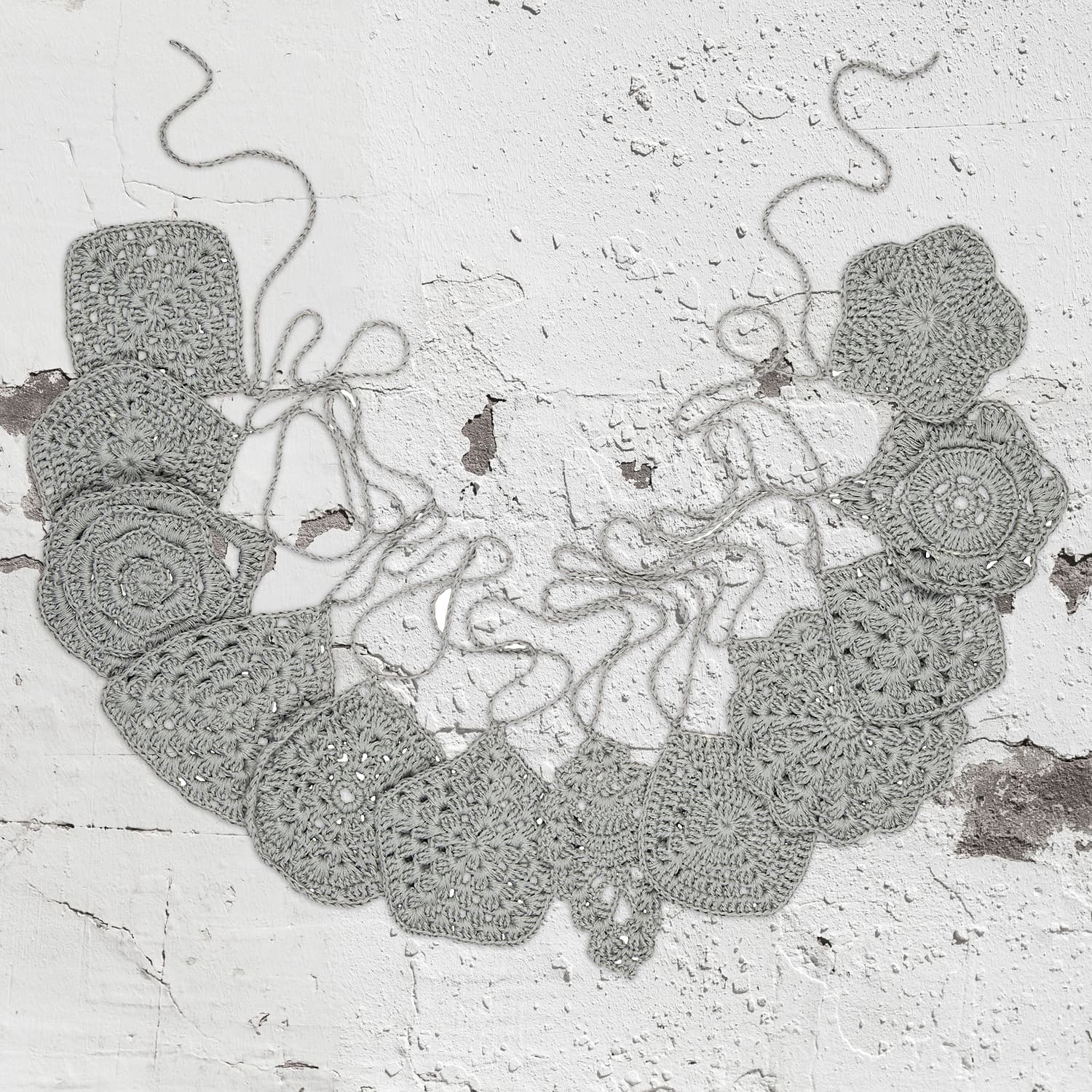 Numero 74 - Crochet Garland - Silver grey - S019