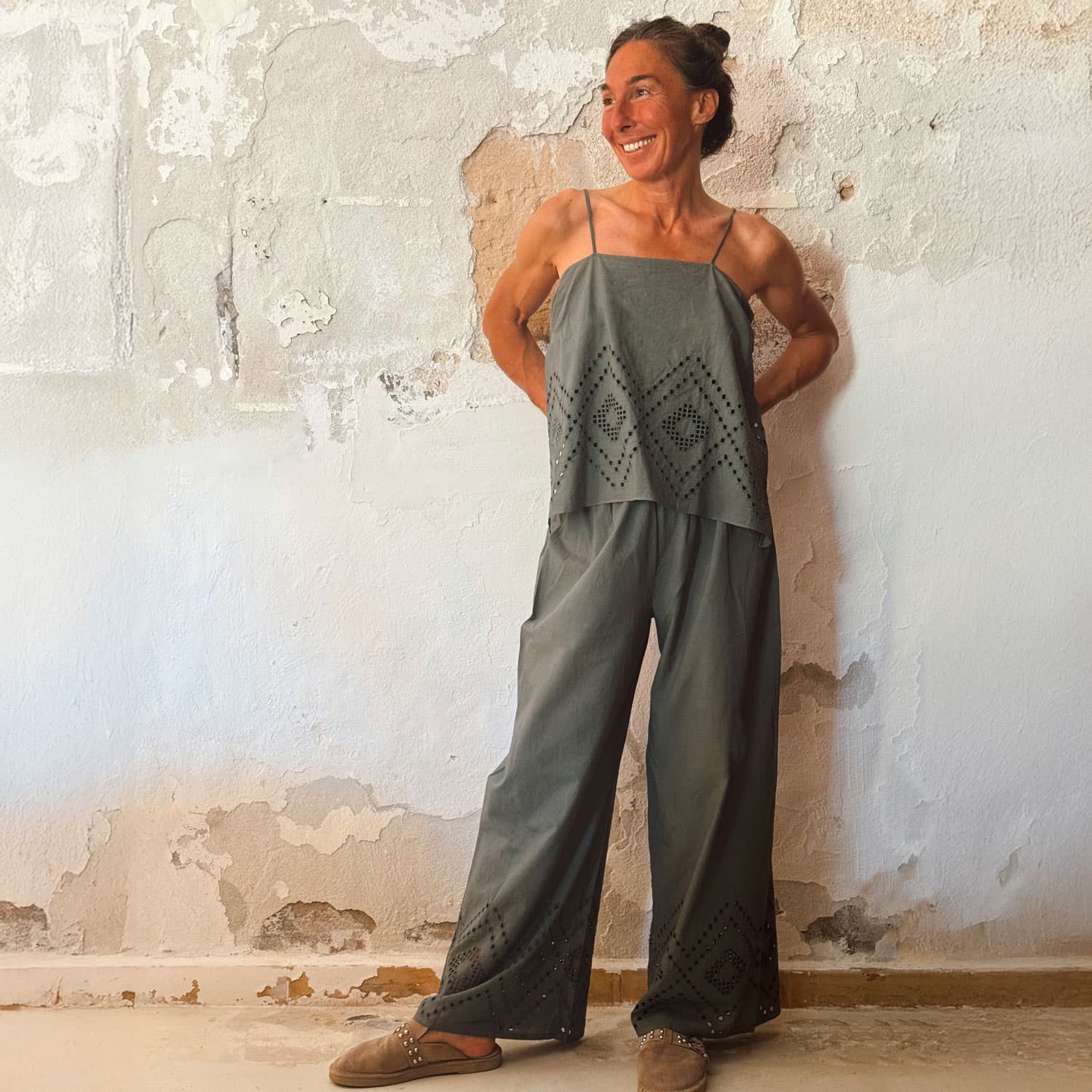 Deborah-Pants---Women---CA-Cambric-60---S021-Dark-Green-Grey-03-pichi.jpg