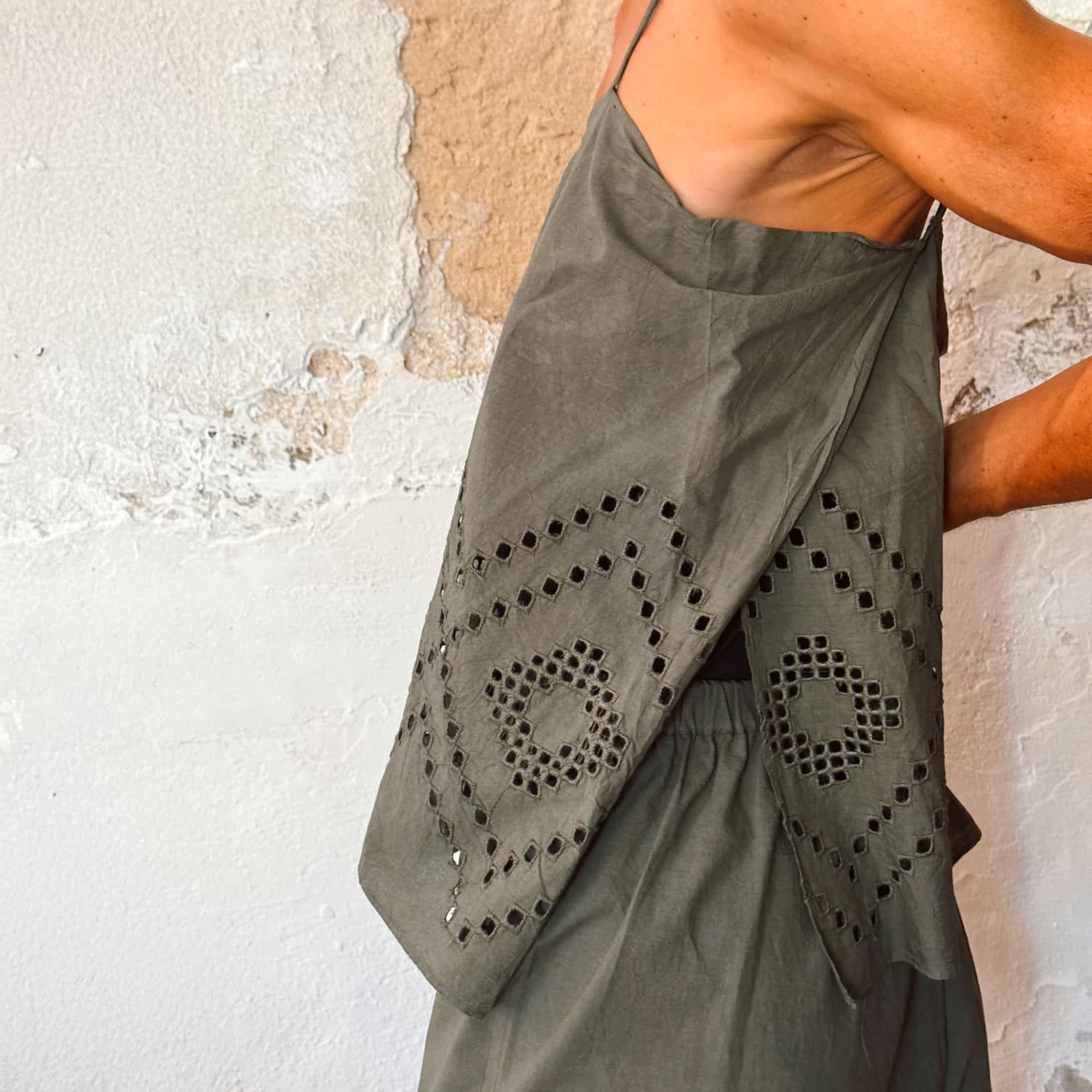 Deborah Tank Top - Women - CA Cambric 60 - S021 Dark Green Grey