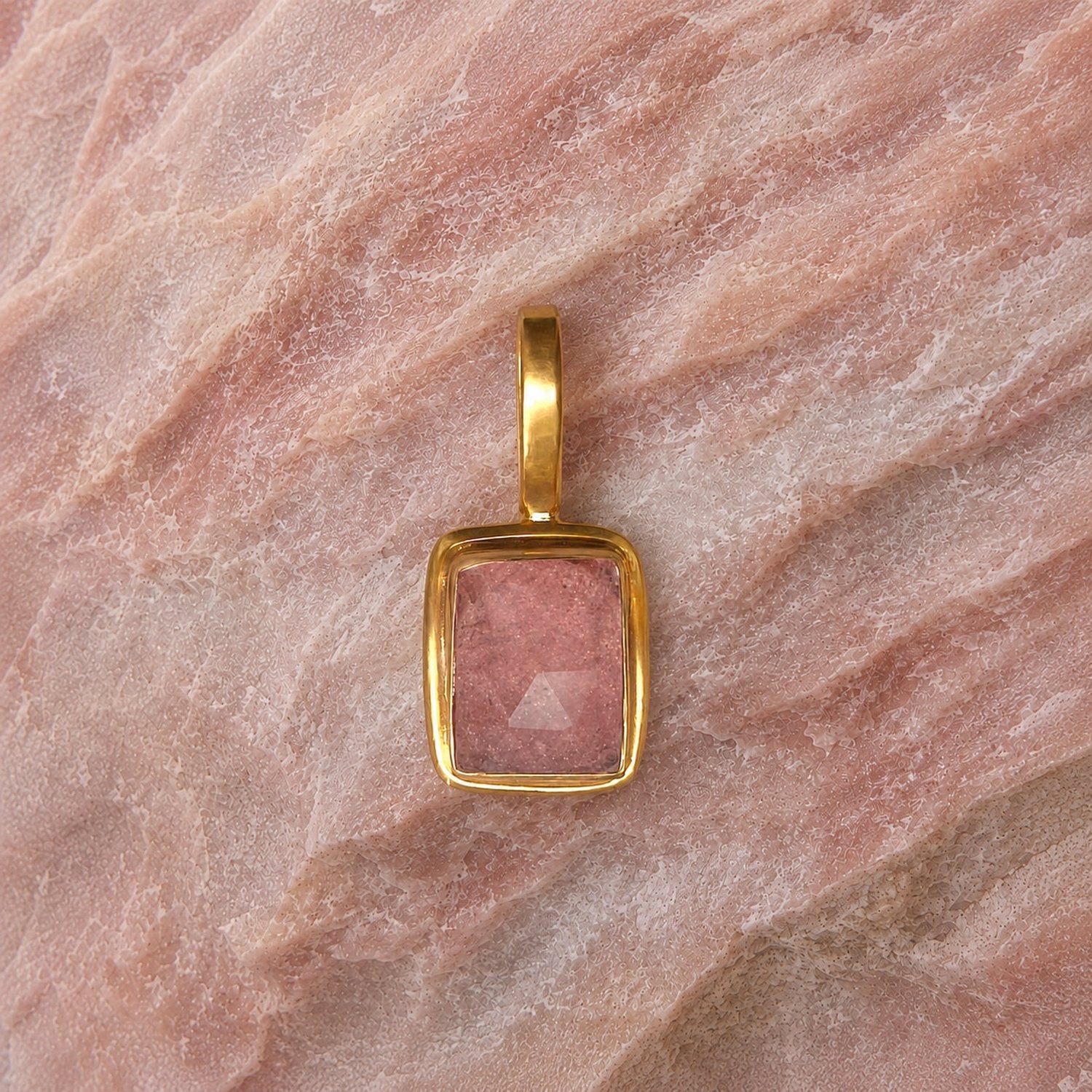 Faceted Stone Pendant - Cherry Quartz