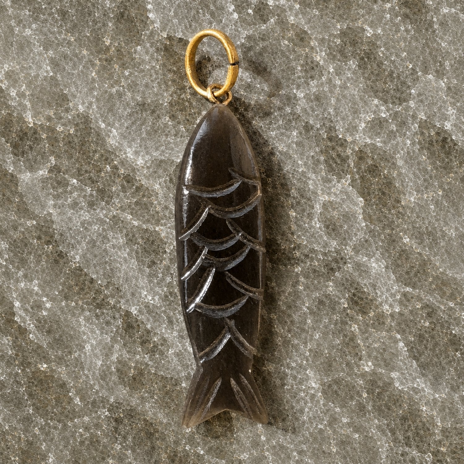 FishStonePendant-Large-SmockyQuartz-01.jpg