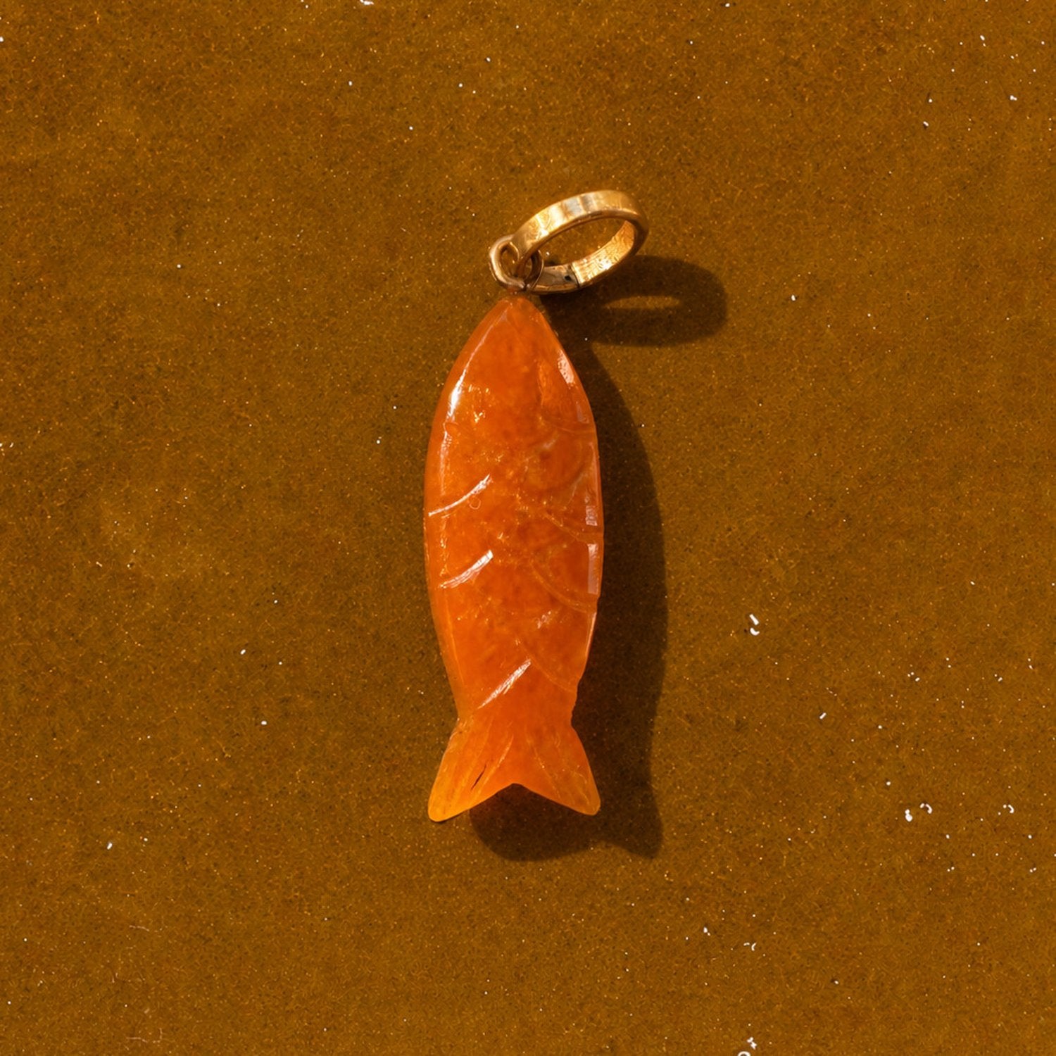FishStonePendant-Medium-GoldenJade-01_e12bb45a-1df8-4699-8ea8-cd5f50722102.jpg