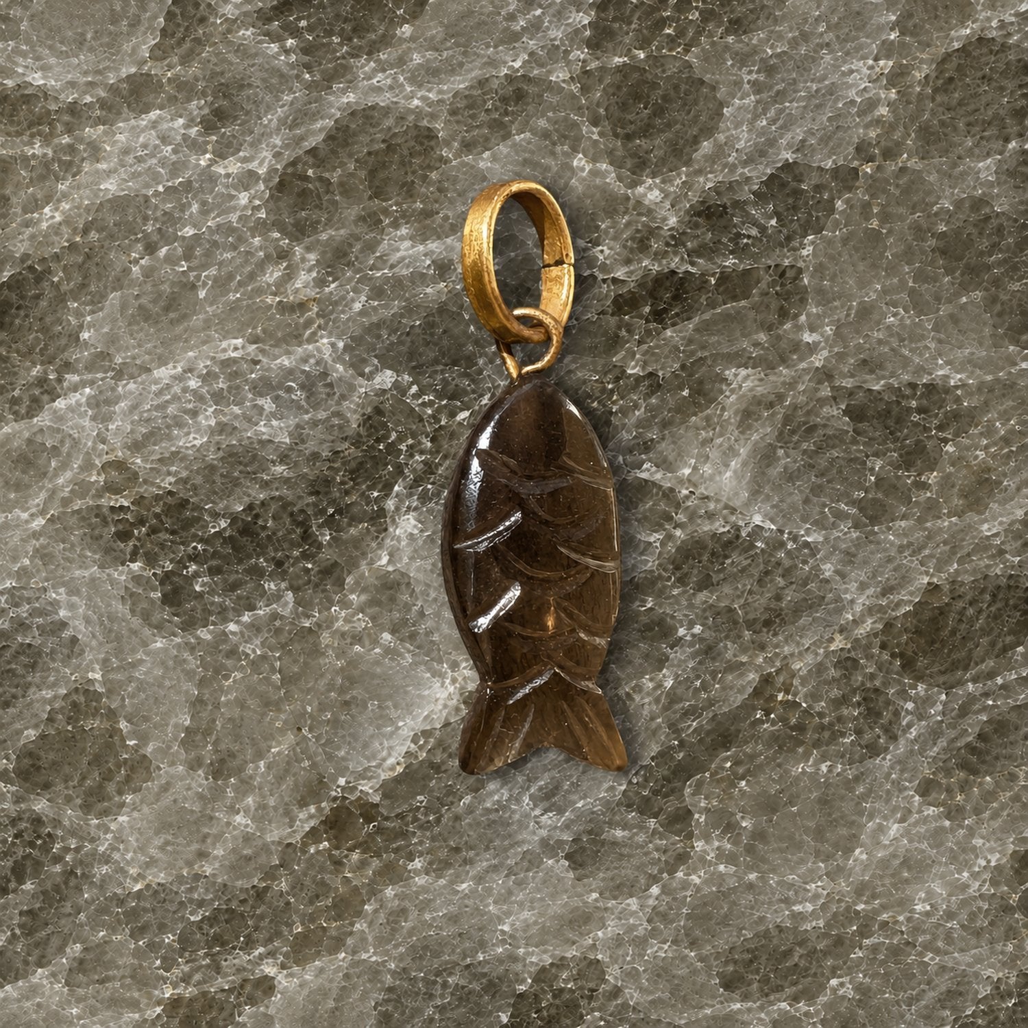 FishStonePendant-Small-SmockyQuartz-01.jpg