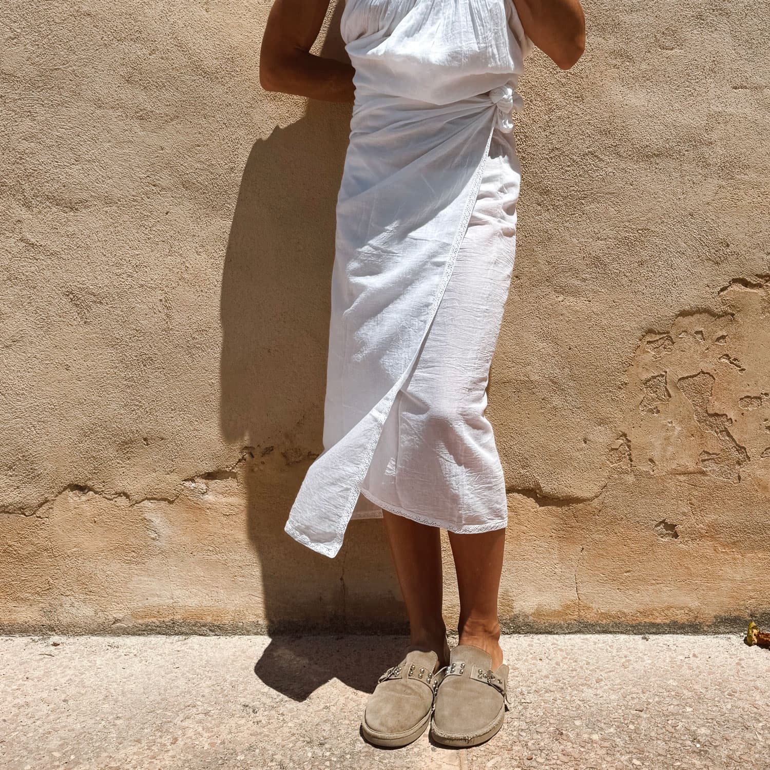 Lila-Scarf---Women---CV-Cotton-Voile-80---S001-White-01.jpg