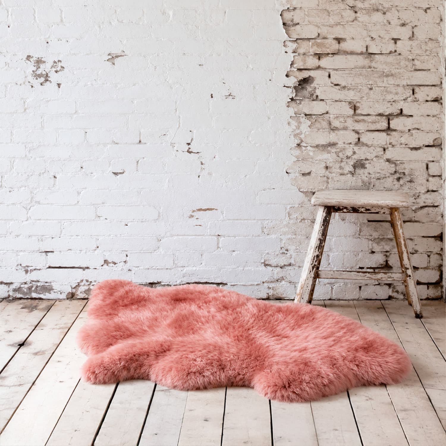 Long-Wool-Sheepskin---Dark-Rose.jpg