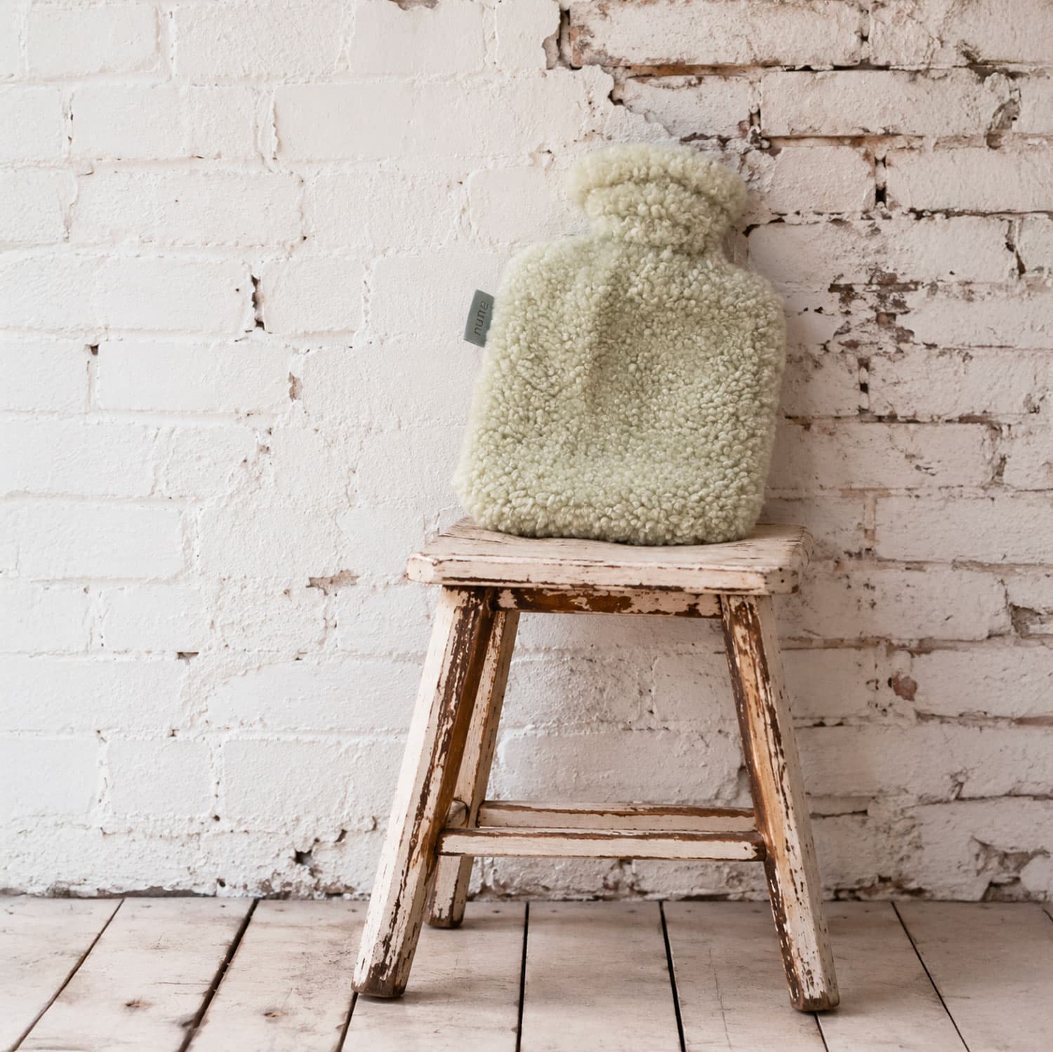 Sheepskin-Hot-Water-Bottle---Oatmeal-01.jpg