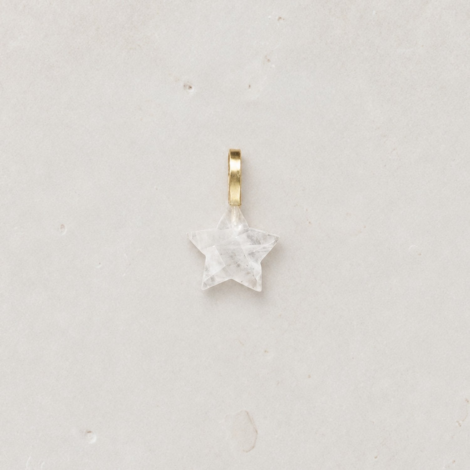 StarStoneCharm-CrystalQuartz-01_b1d40e18-531f-42c4-85d0-920a2bdcf3b2.jpg