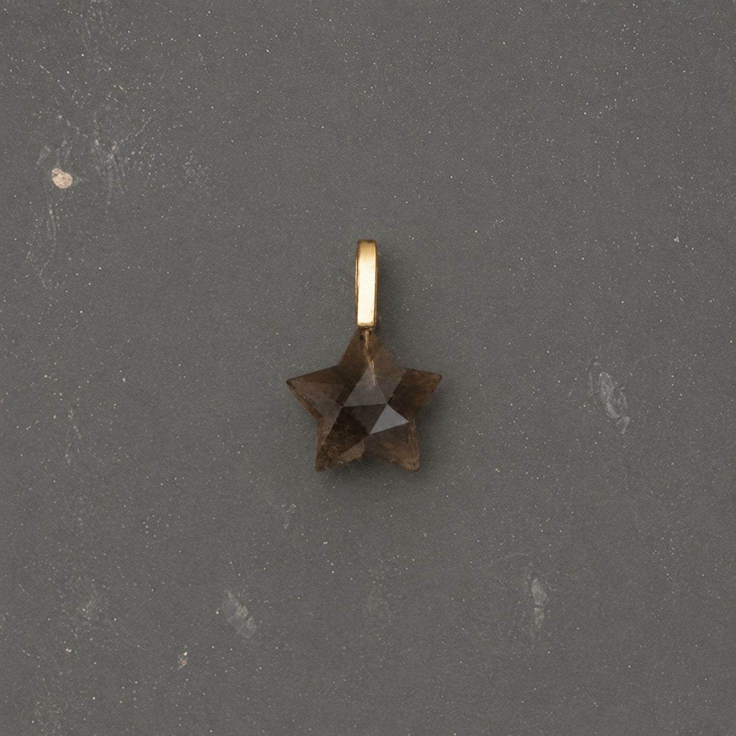 StarStoneCharm-SmockyQuartz-01_f02b7be9-20c4-403d-a2cb-e08af9199f24.jpg