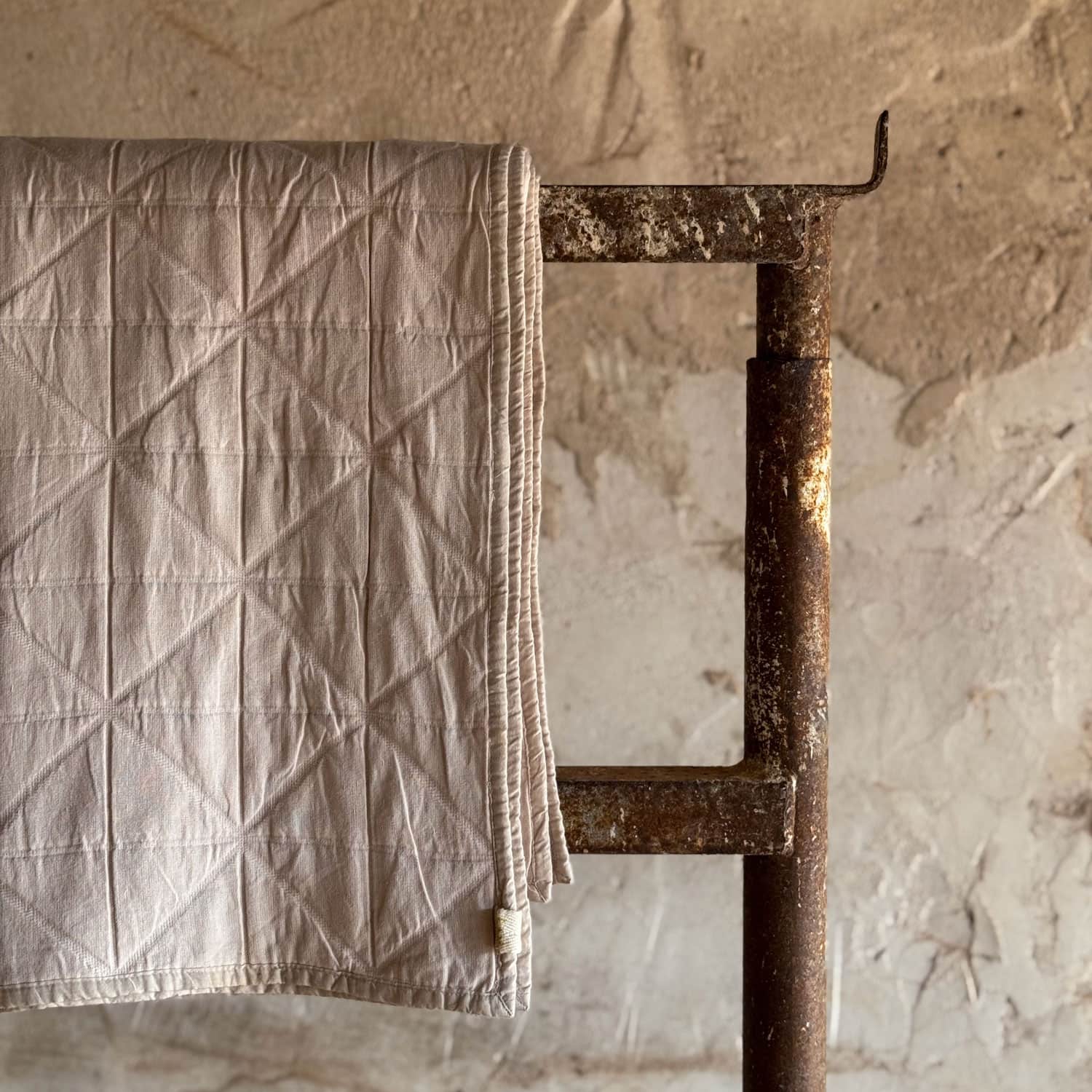 Akira Blanket - OQ Origami Quilt - S018 Powder - n°74 E - Shop - 7400000137267