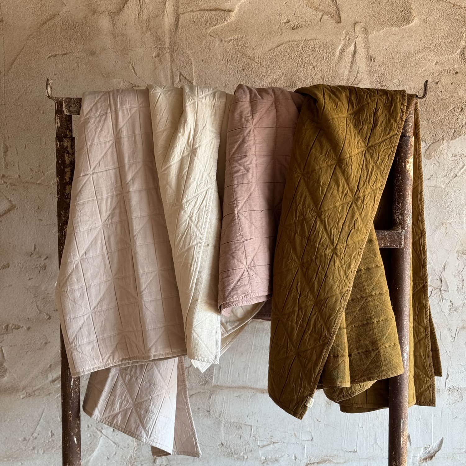 Akira Blanket - OQ Origami Quilt - S054 Nude Brown - n°74 E - Shop - 7400000137277