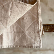 Akira Blanket - OQ Origami Quilt - S018 Powder