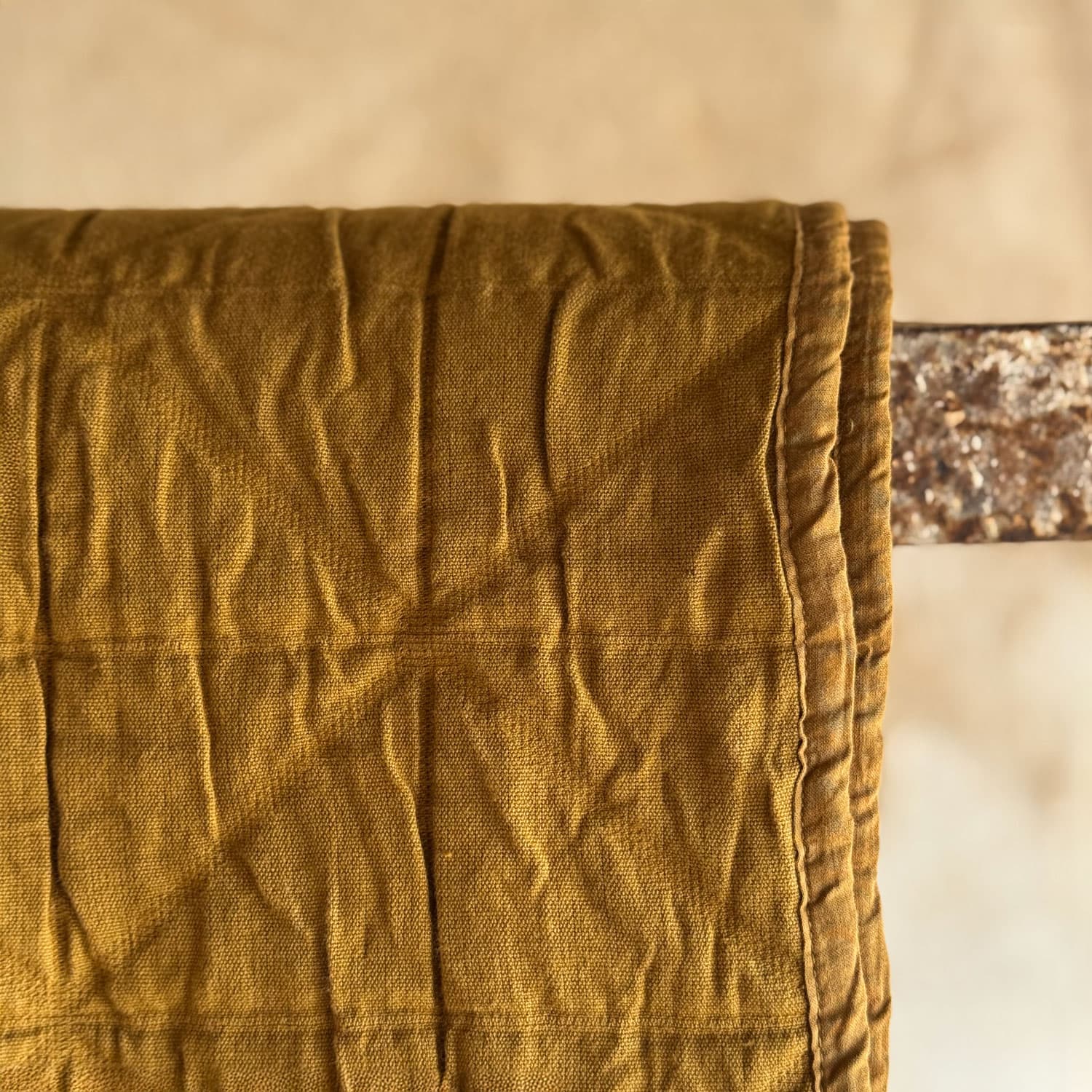 Akira Blanket - OQ Origami Quilt - S050 Antique Bronze