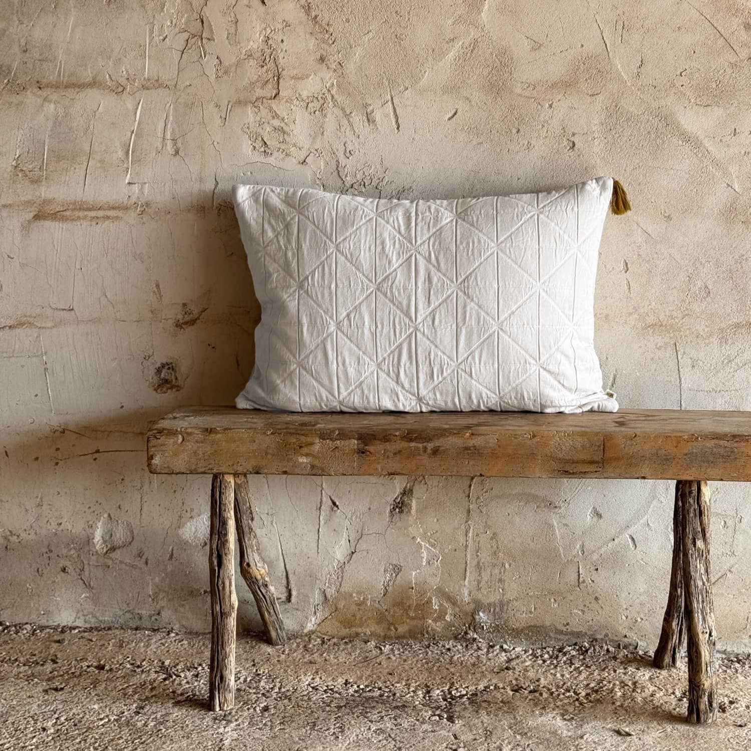 Akira Cushion Cover - OQ Origami Quilt - S000 Natural - n°74 E - Shop - 7400000137298