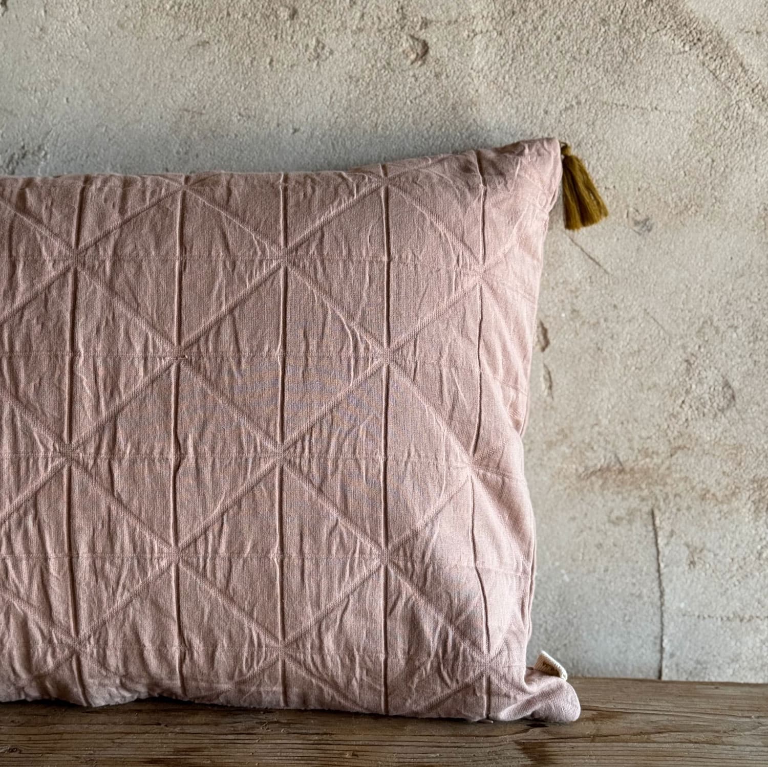 Akira Cushion Cover - OQ Origami Quilt - S054 Nude Brown - n°74 E - Shop - 7400000137303