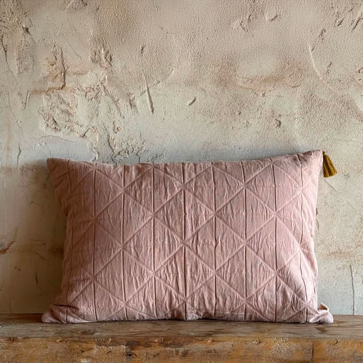 Akira Cushion Cover - OQ Origami Quilt - S054 Nude Brown - n°74 E - Shop - 7400000137303