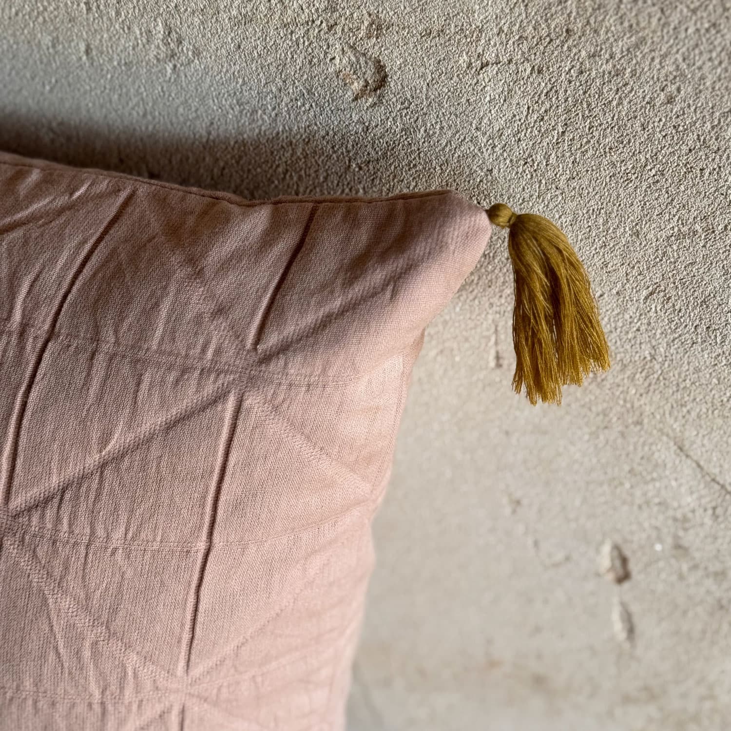 Akira Cushion Cover - OQ Origami Quilt - S054 Nude Brown - n°74 E - Shop - 7400000137303