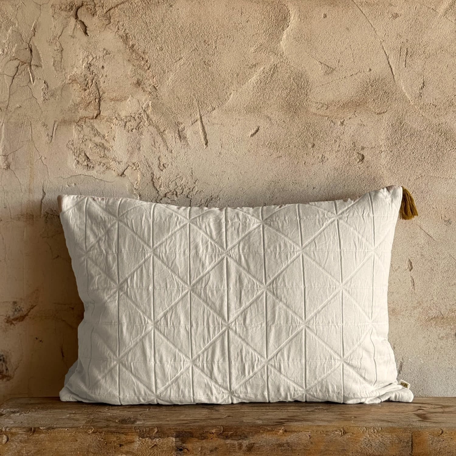 Akira Cushion Cover - OQ Origami Quilt - S000 Natural