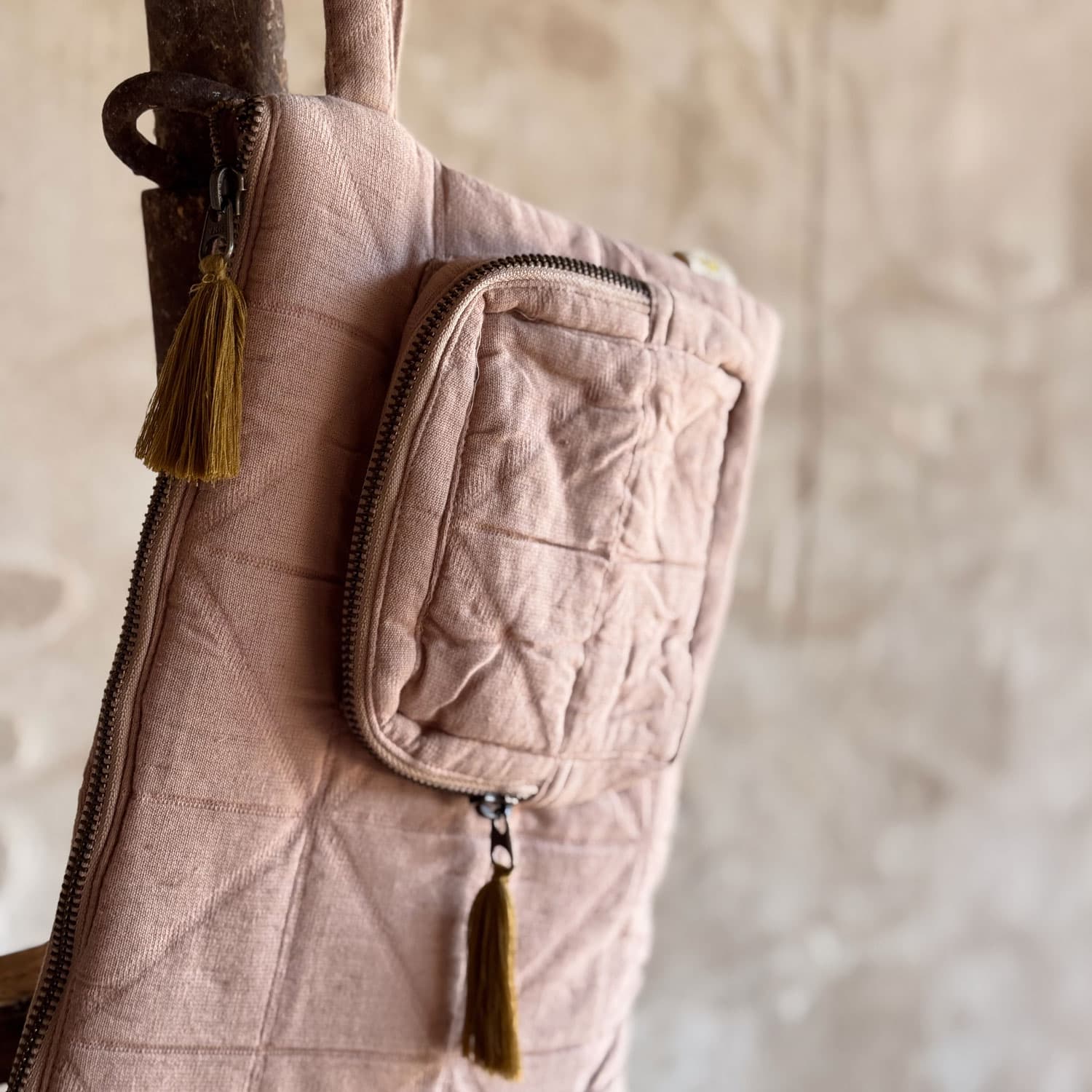 Akira Laptop Case - OQ Origami Quilt - S054 Nude Brown