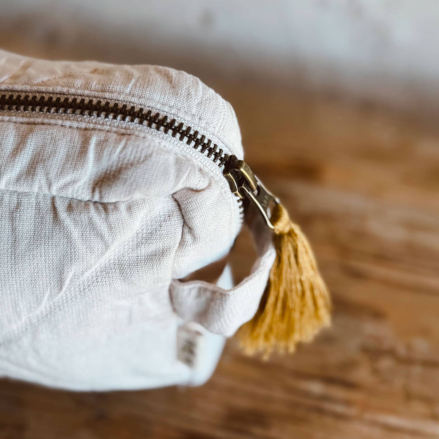 Akira Toiletry Bag - OQ Origami Quilt - S018 Powder - Medium