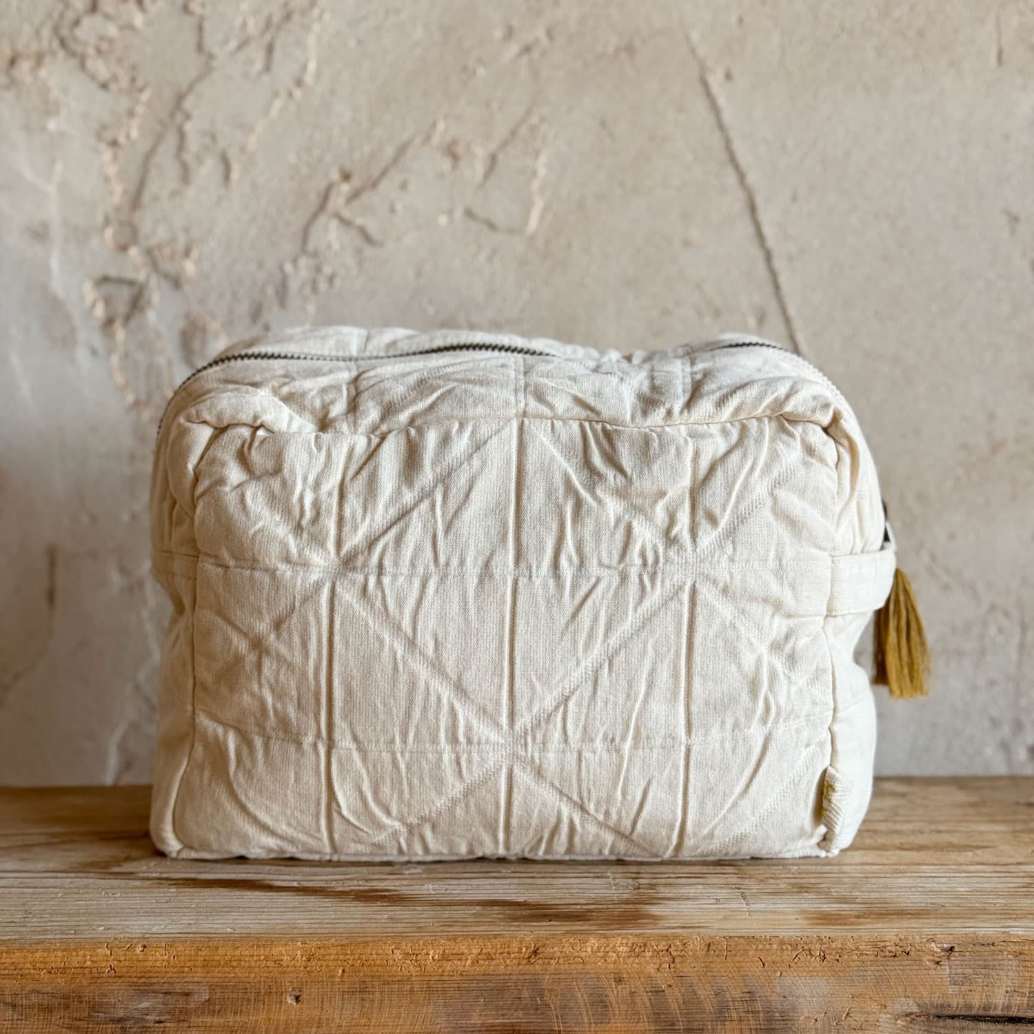 Akira Toiletry Bag - OQ Origami Quilt - S000 Natural - Large - n°74 E - Shop - 7400000137286