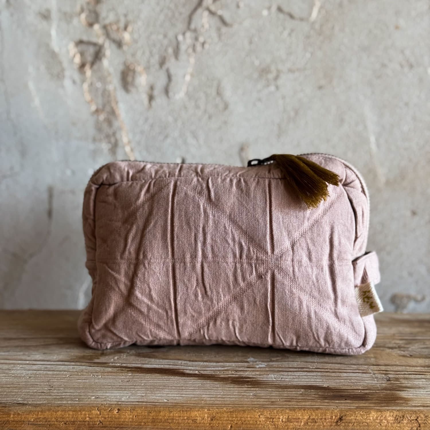 Akira Toiletry Bag - OQ Origami Quilt - S054 Nude Brown - Medium - n°74 E - Shop - 7400000137285