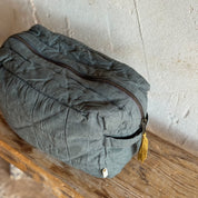 Akira Toiletry Bag - OQ Origami Quilt - S021 Dark Grey - Large