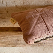 Akira Zip Clutch - OQ Origami Quilt - S054 Nude Brown - n°74 E - Shop - 7400000137296