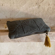 Akira Zip Clutch - OQ Origami Quilt - S021 Dark Grey