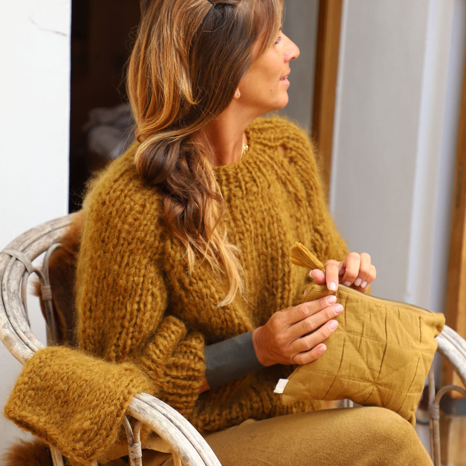 Atelier Sweater - Women - MO Mohair - S050 Antique Bronze