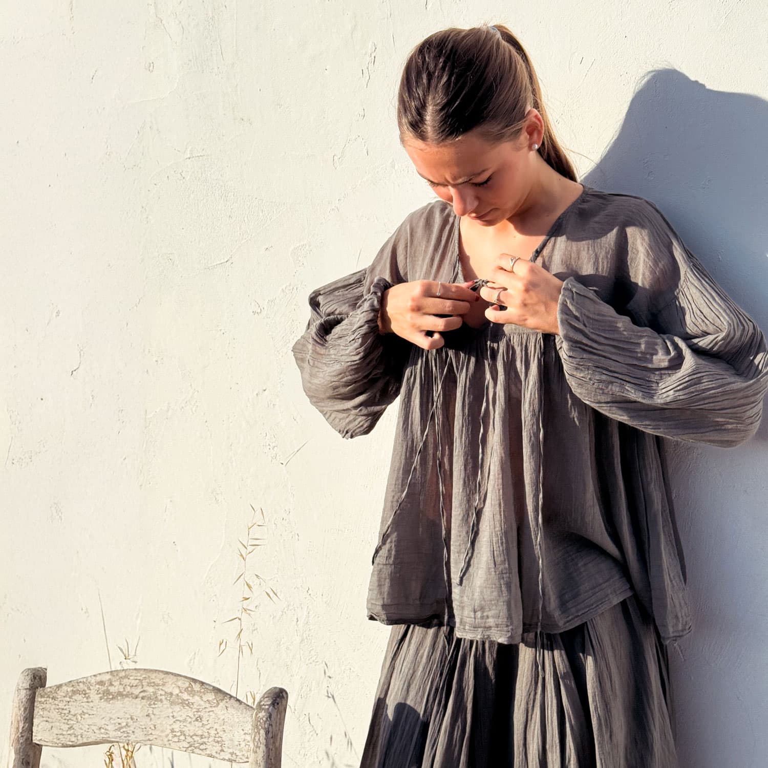 Cassandra Shirt - Women - CV Cotton Voile - S045 Stone Grey - n°74 E - Shop - 7400000137433