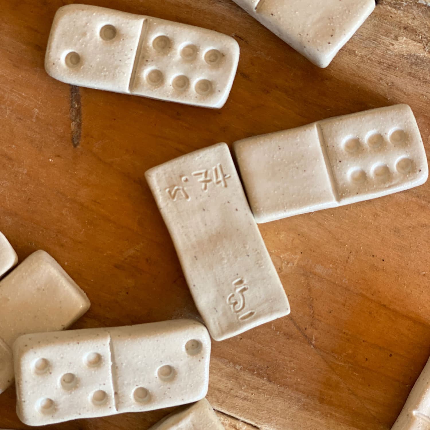 Ceramic Domino Game - S000 Natural - n°74 E - Shop - 7400000136682