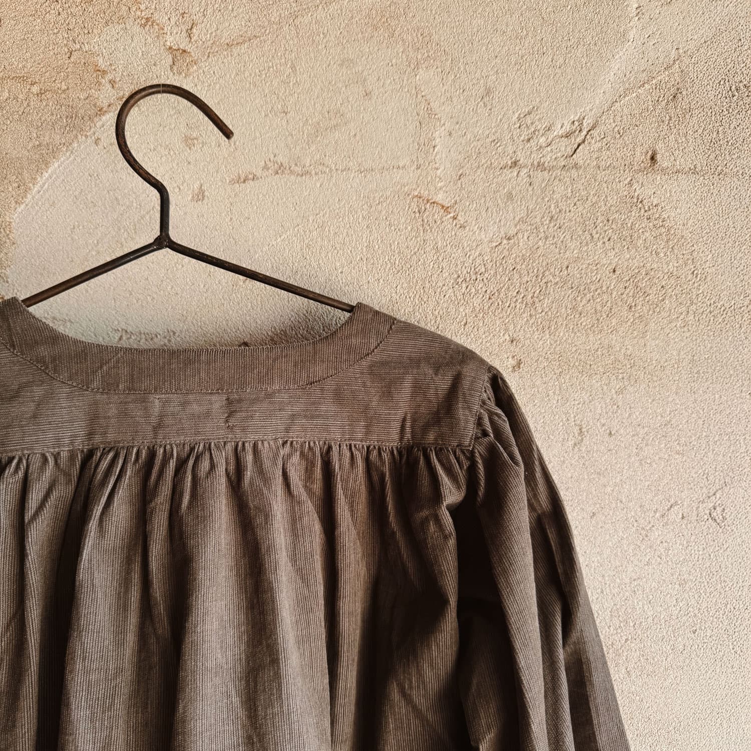 Elisa Dress - Kids - CO Cotton Corduroy - S045 Stone Grey - n°74 E - Shop - 7400000137575