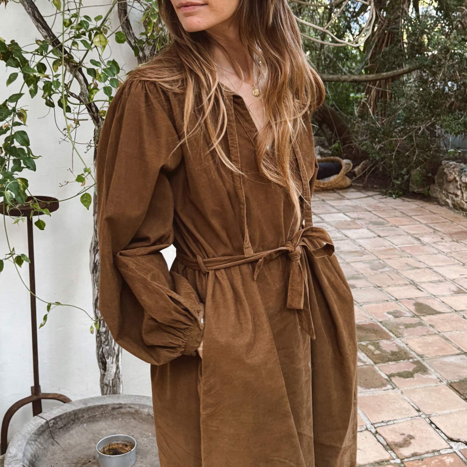 Elisa Dress - Women - CO Cotton Corduroy - S057 Coffee Bronze – n