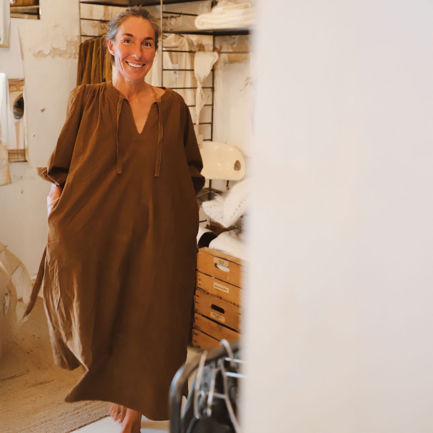 Elisa Dress - Women - CO Cotton Corduroy - S057 Coffee Bronze