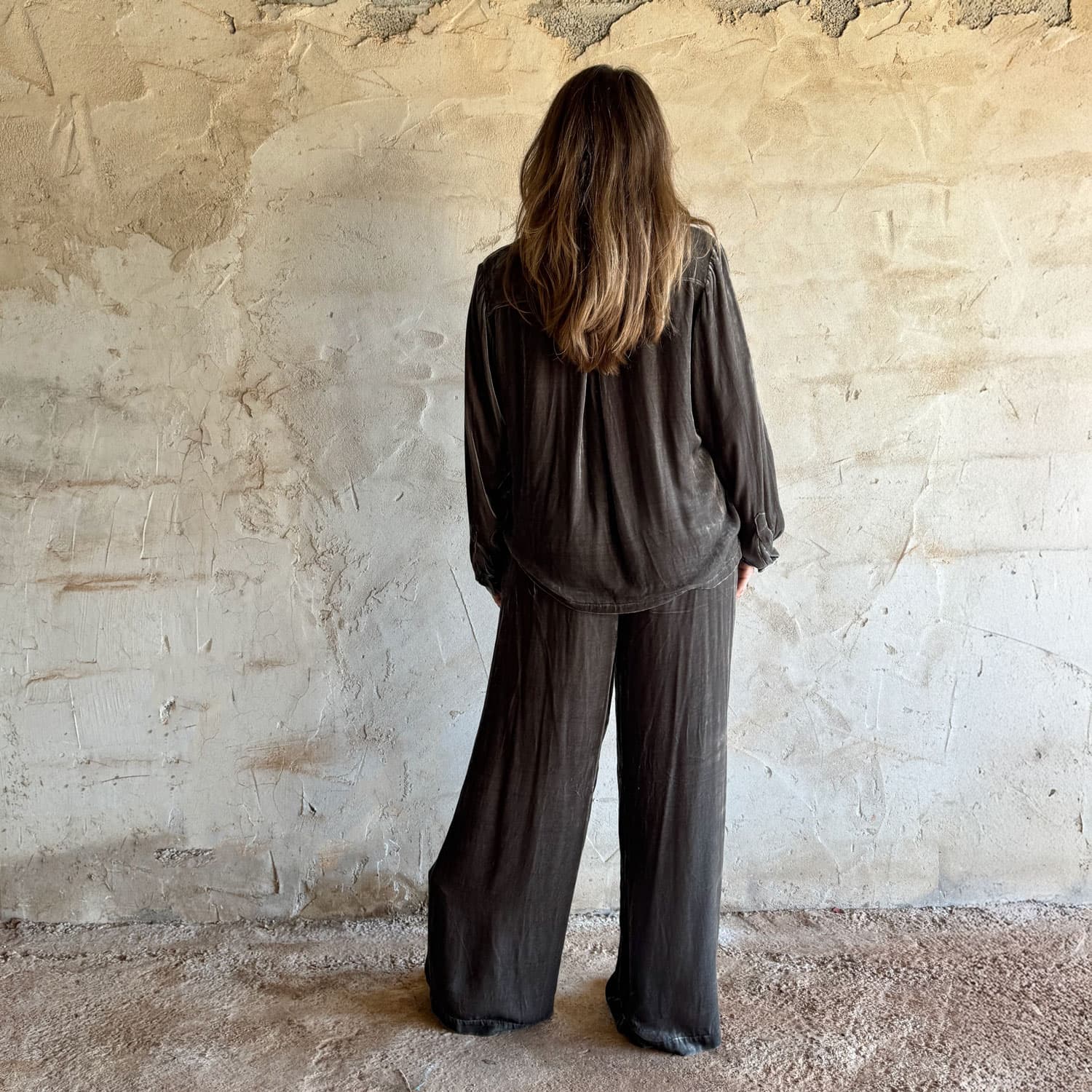 Ella Pants - Women - SV Silk Velvet - S045 Stone Grey - n°74 E - Shop - 7400000137158