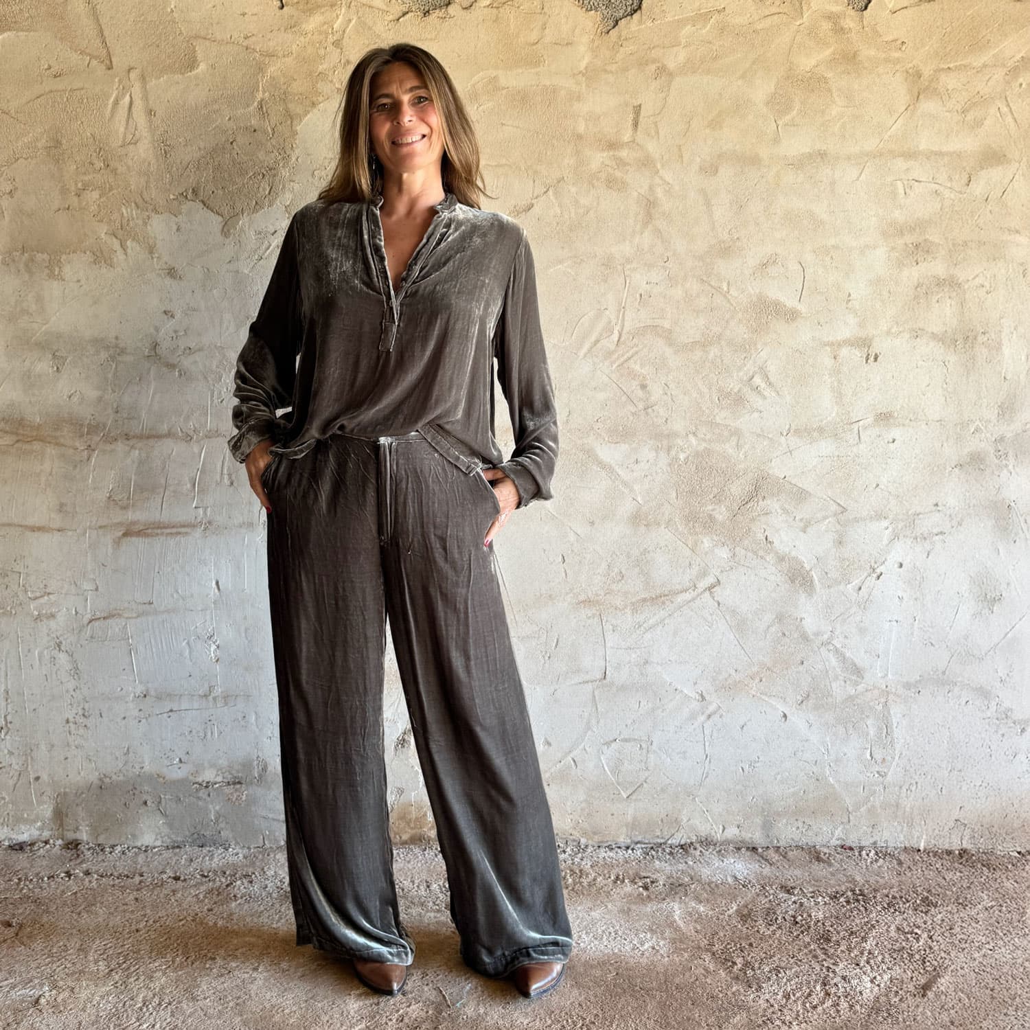 Ella Pants - Women - SV Silk Velvet - S045 Stone Grey - n°74 E - Shop - 7400000137158