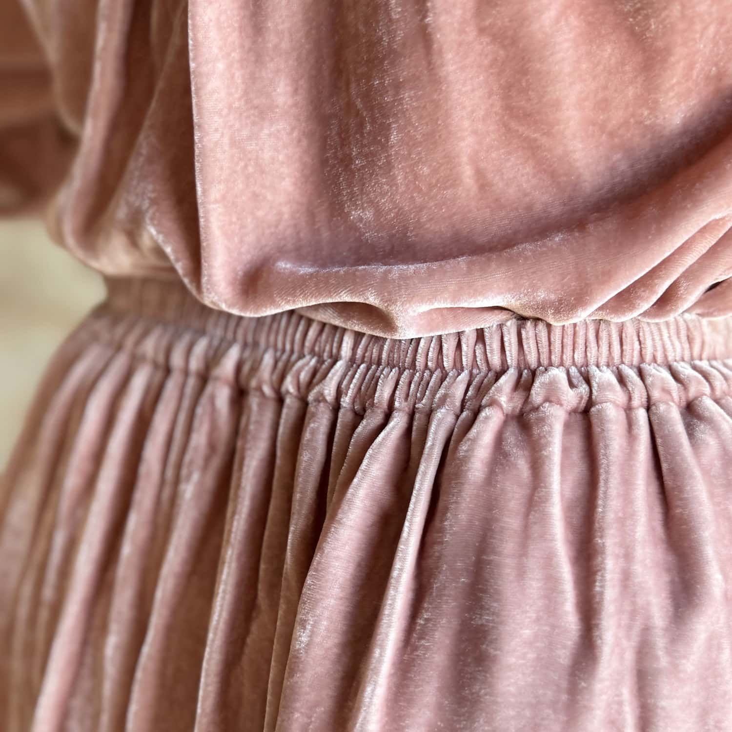 Ella Skirt - Women - SV Silk Velvet - S007 Dusty Pink - n°74 E - Shop - 7400000137168