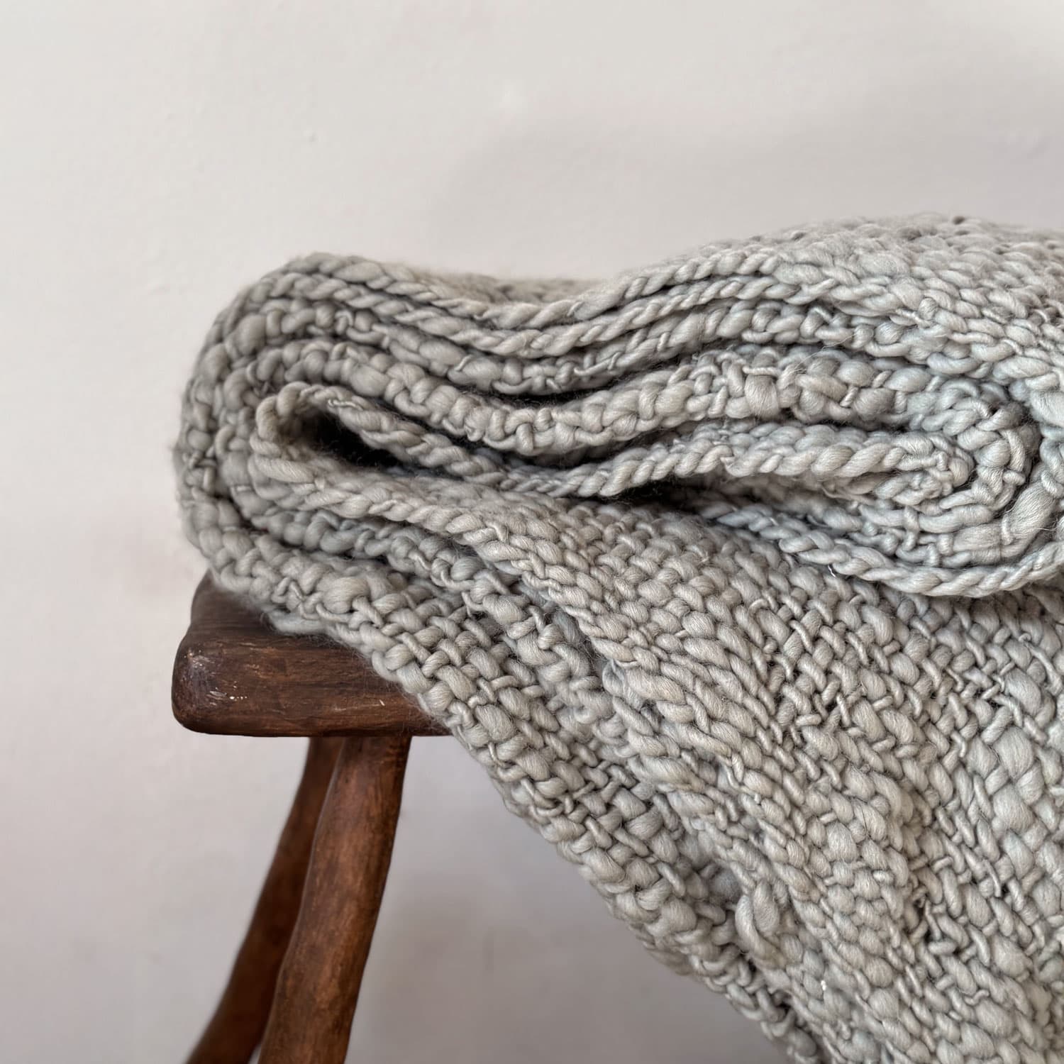 Handwoven Chunky Blanket - WO Wool - S049 Sage Green - n°74 E - Shop - 7400000137545