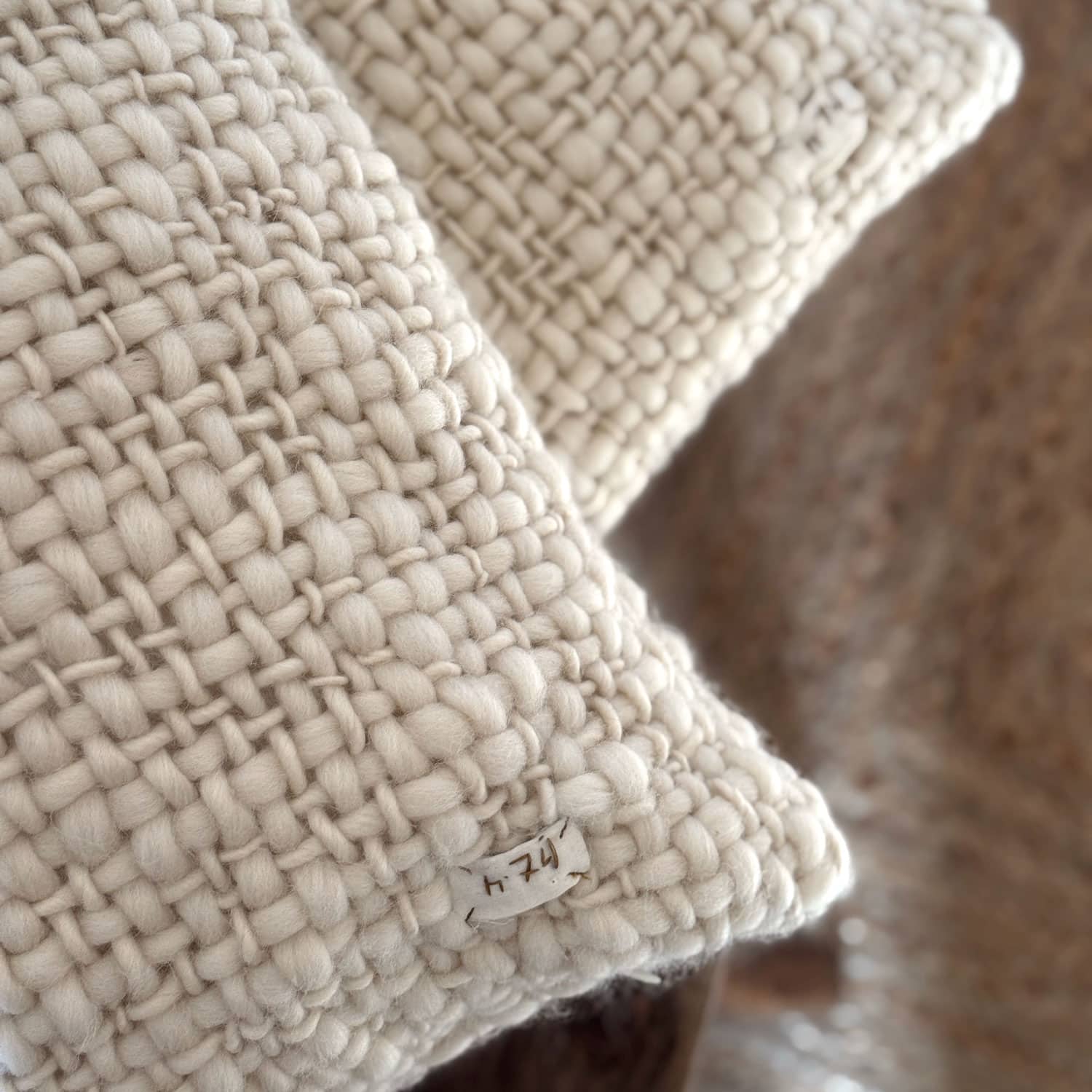 Handwoven Chunky Cushion - WO Wool - S000 Natural - Rectangle