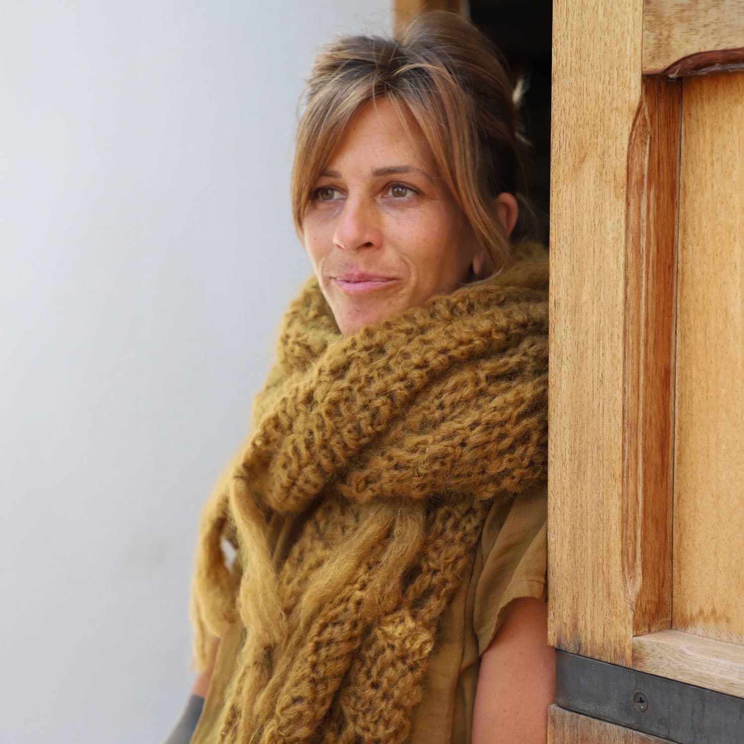 Juliana Crochet Shawl - Women - MO Mohair - S050 Antique Bronze