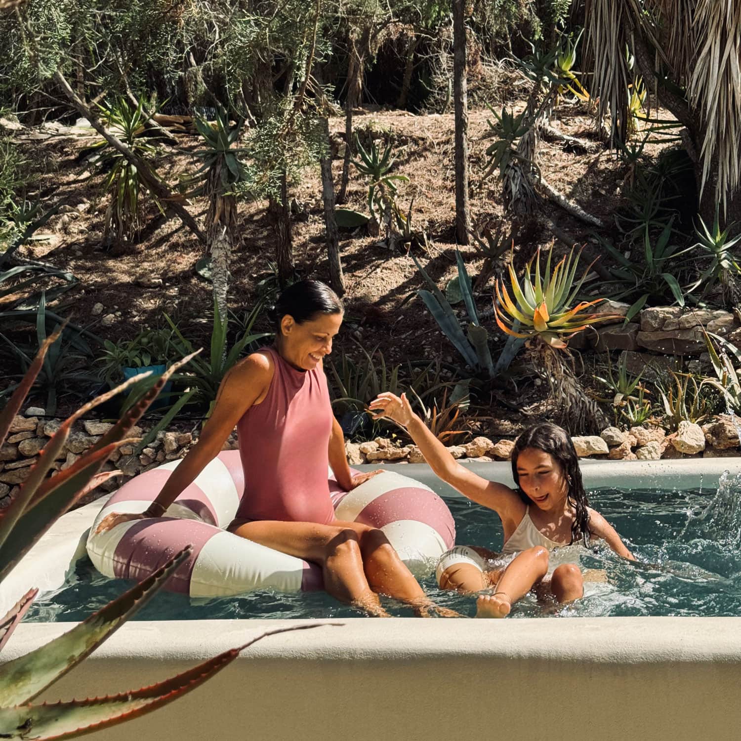 Lara One Piece Swimsuit - Women - SE Sensitive Elastane - S042 Baobab Rose - n°74 E - Shop - 7400000137118